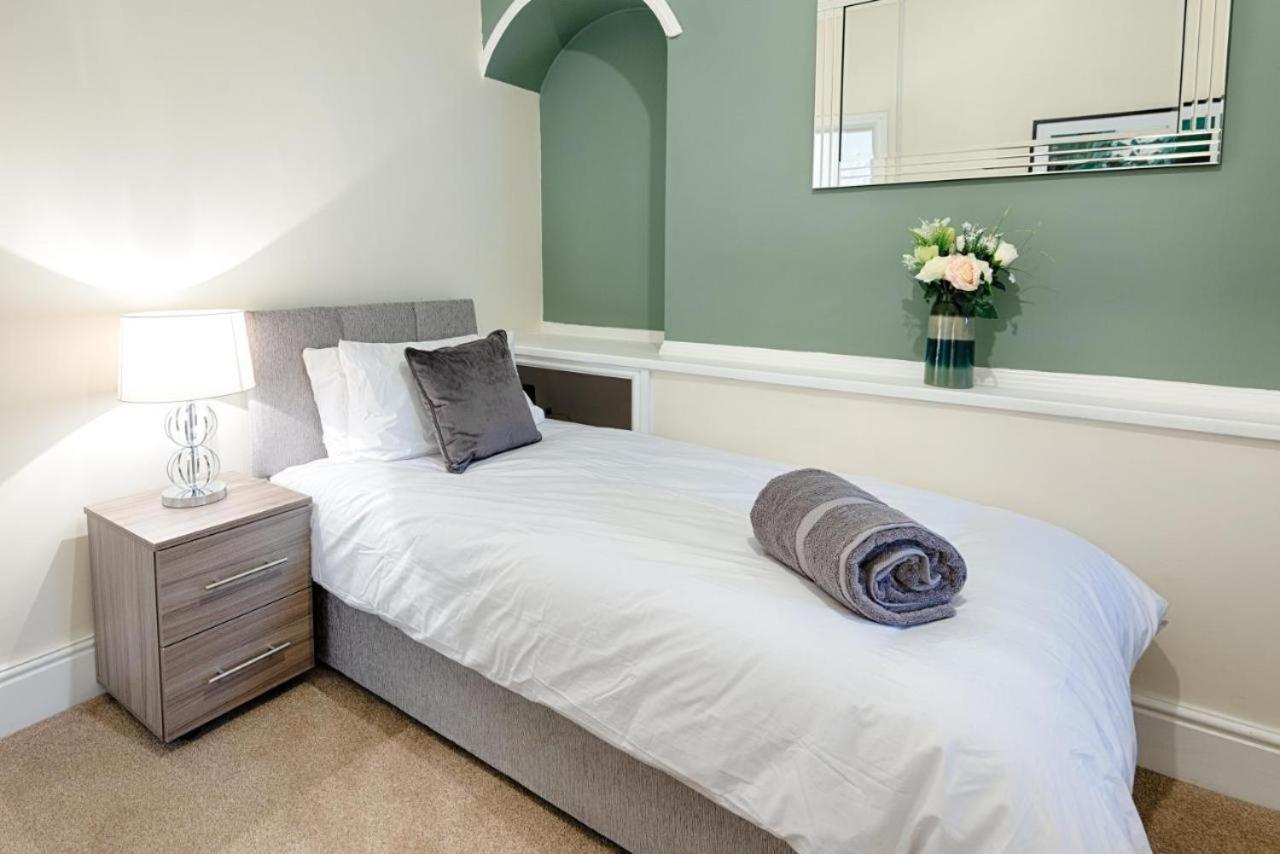 The Super Victoria Holiday home Swansea